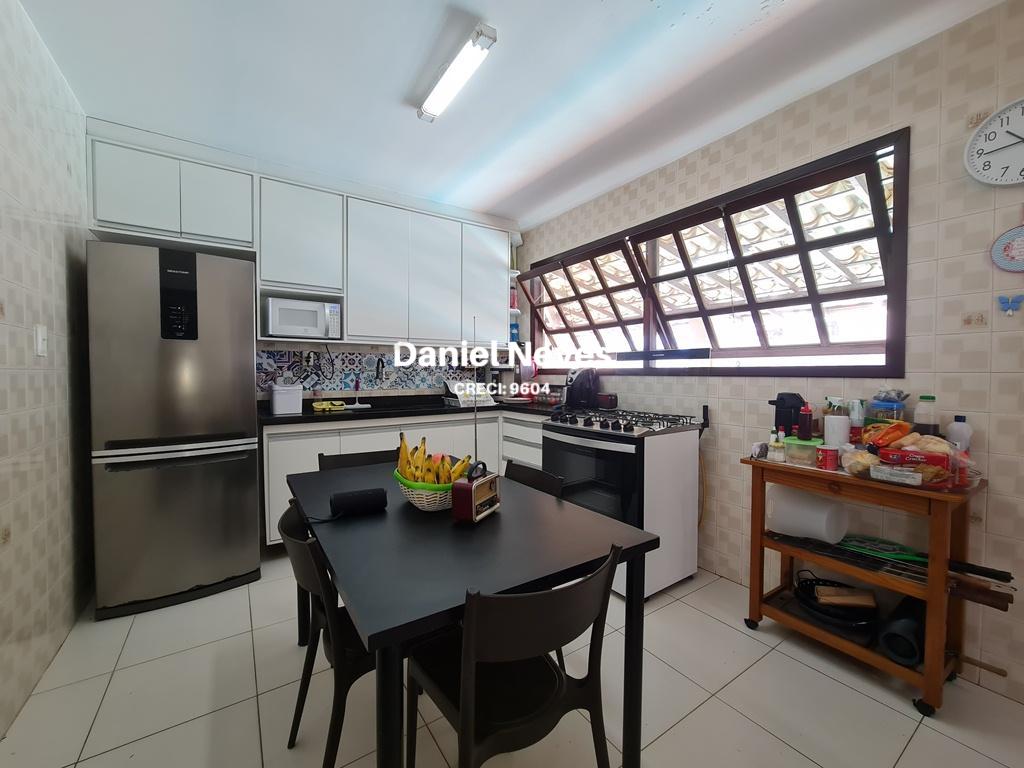 Casa, 4 quartos, 309 m² - Foto 48