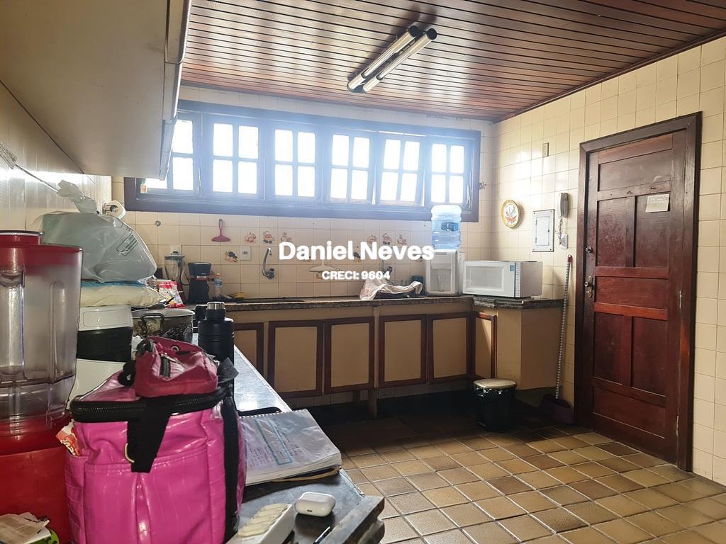 Casa, 3 quartos, 270 m² - Foto 33