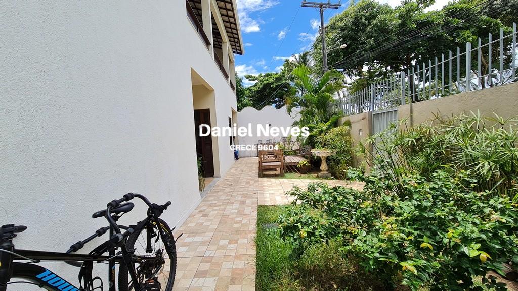 Casa, 4 quartos, 212 m² - Foto 2