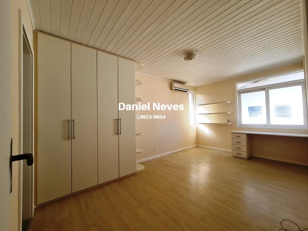 Casa, 4 quartos, 323 m² - Foto 20