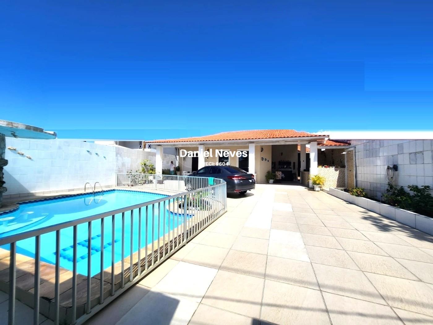 Casa, 5 quartos, 220 m² - Foto 5