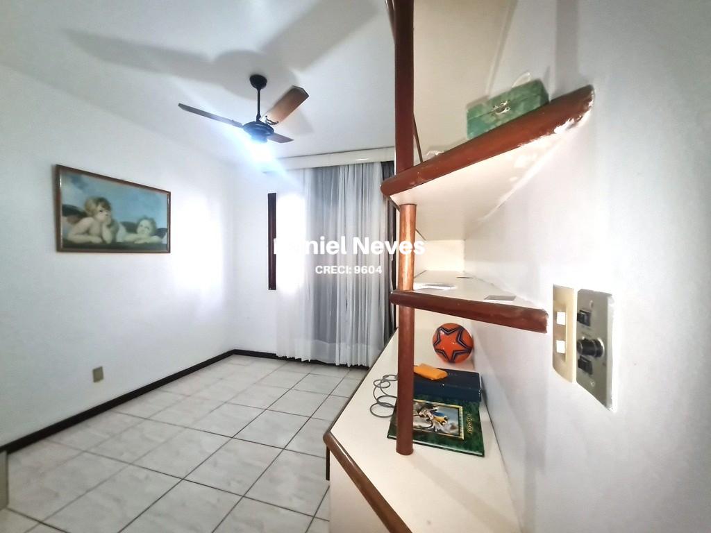 Casa, 4 quartos, 280 m² - Foto 19