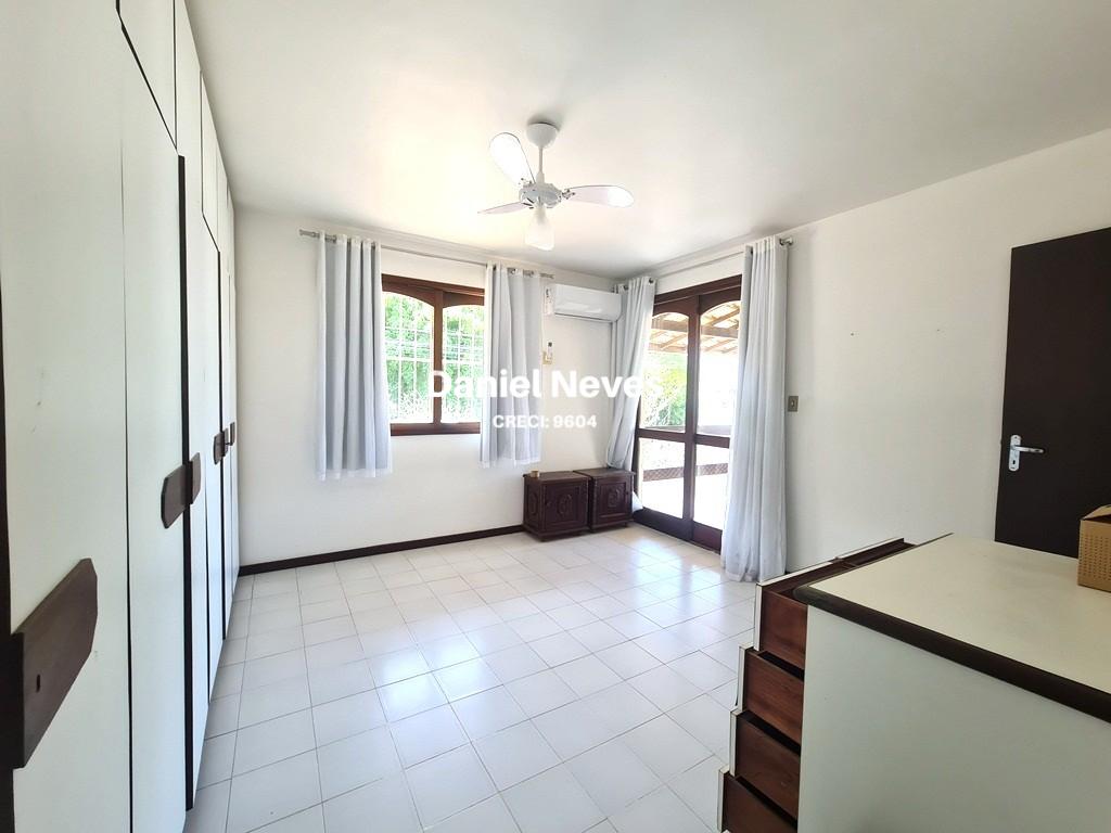 Casa, 4 quartos, 280 m² - Foto 27