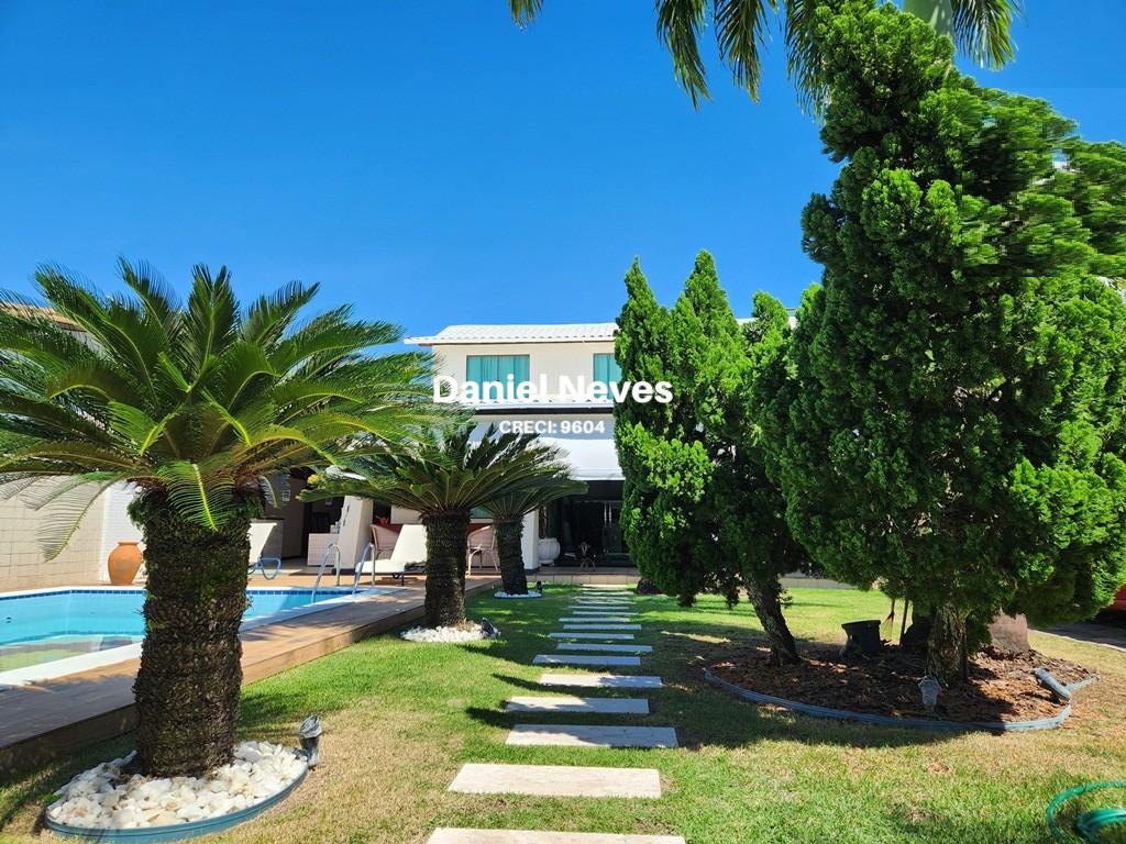 Casa, 4 quartos, 220 m² - Foto 1