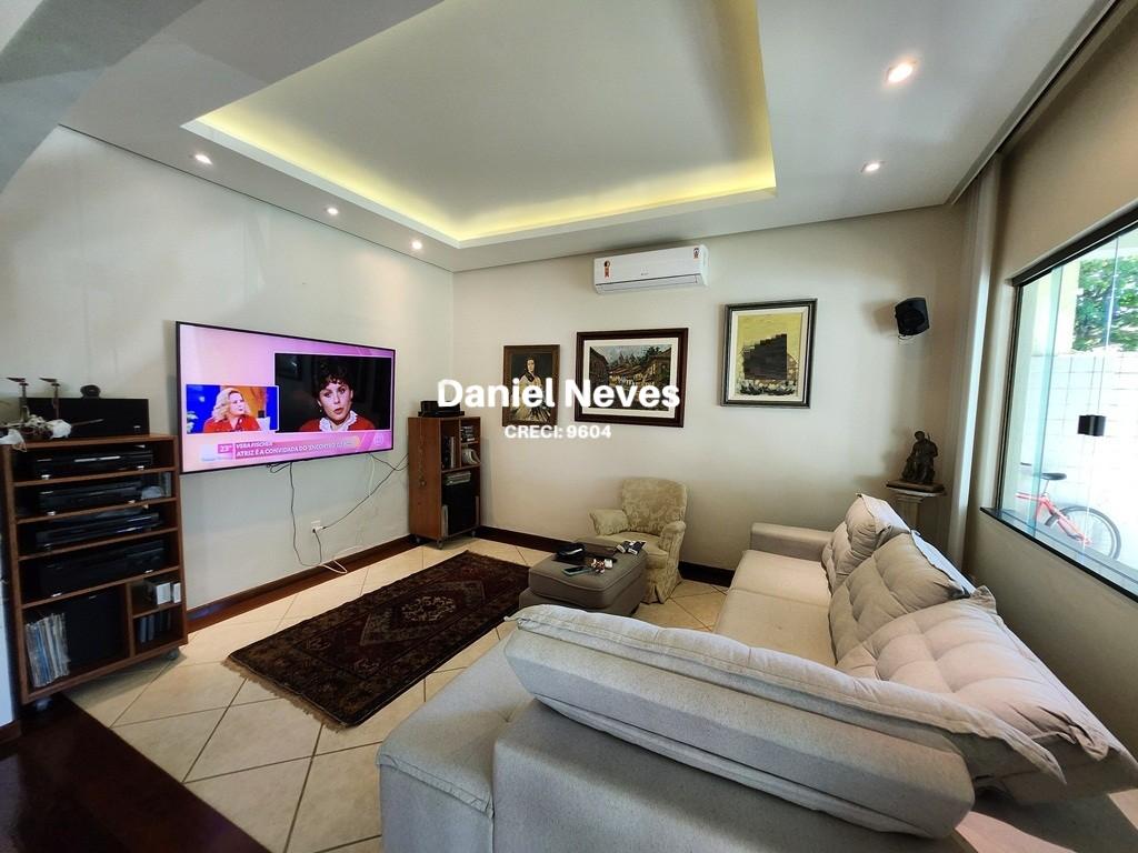 Casa, 4 quartos, 220 m² - Foto 13