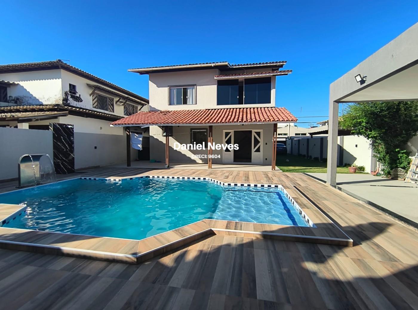 Casa, 4 quartos, 220 m² - Foto 1