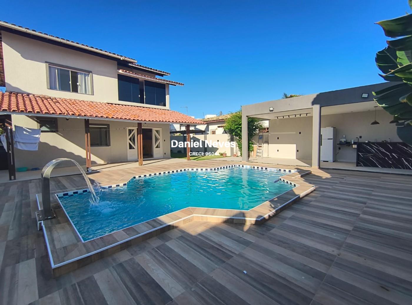 Casa, 4 quartos, 220 m² - Foto 2