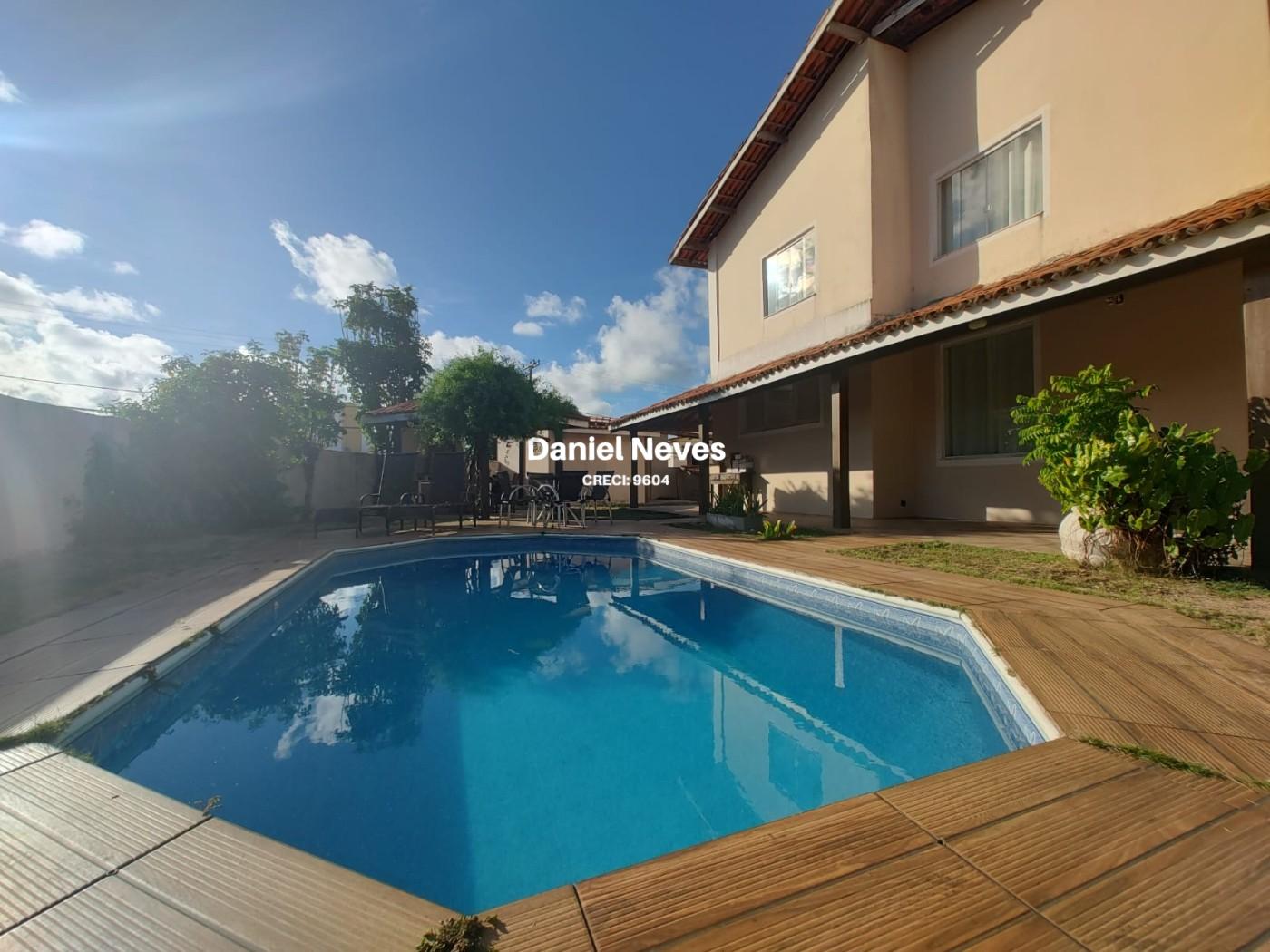 Casa, 4 quartos, 337 m² - Foto 1